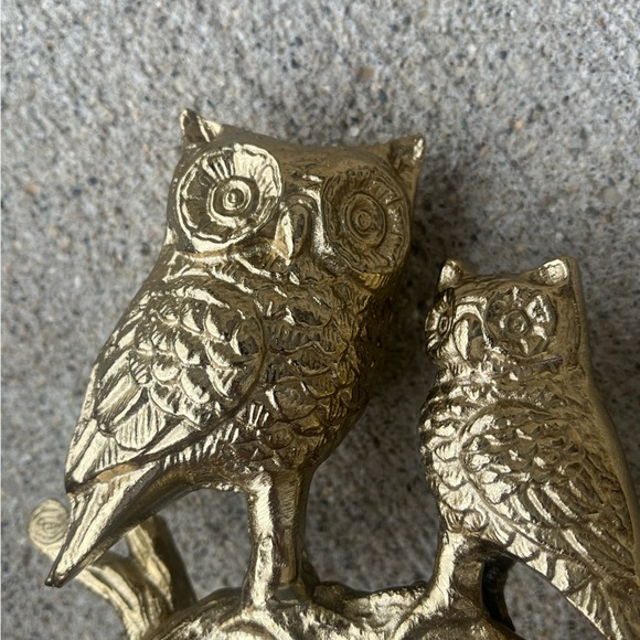 Mom Owl and Baby Owl Figurine - Picture 9 of 10
